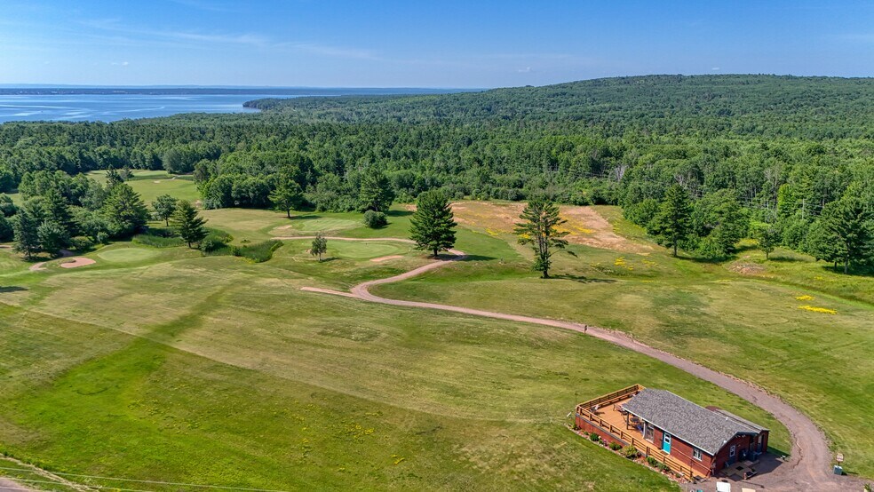 More Photos Of 950 County Highway C, Washburn Golf Course Driving Range For Sale