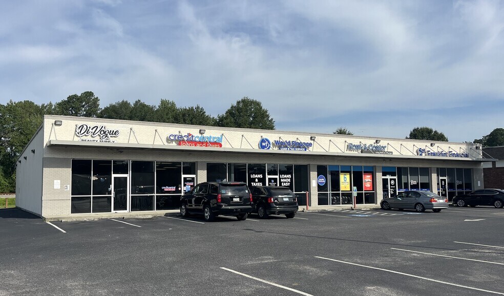 More Photos Of 1205 Hwy 301 N, Dillon General Retail For Sale