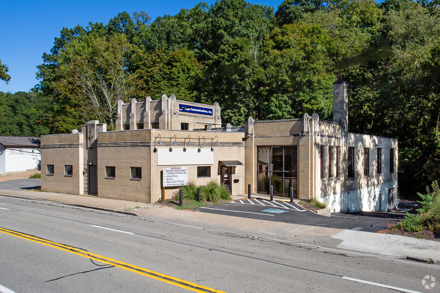 Primary Photo Of 8100 Ohio River Blvd, Emsworth Office For Lease