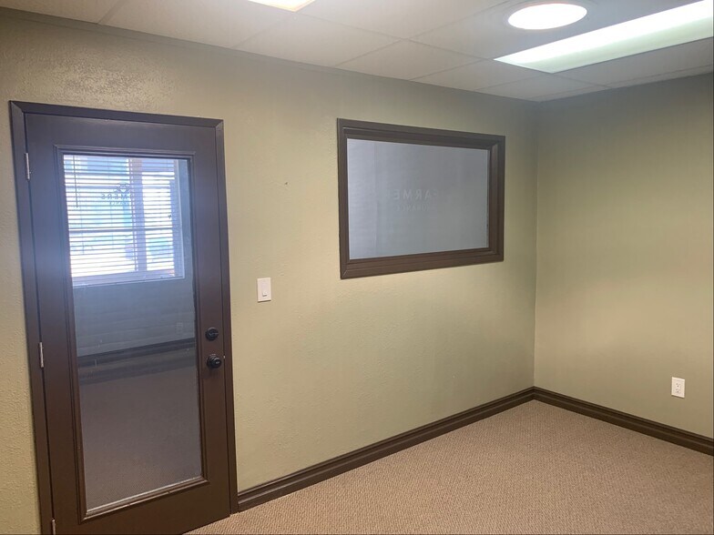 More Photos Of 3930 Utah St, San Diego Office For Lease