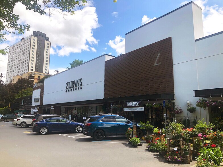 Primary Photo Of 1-27 NW 23rd Ave, Portland Unknown For Lease