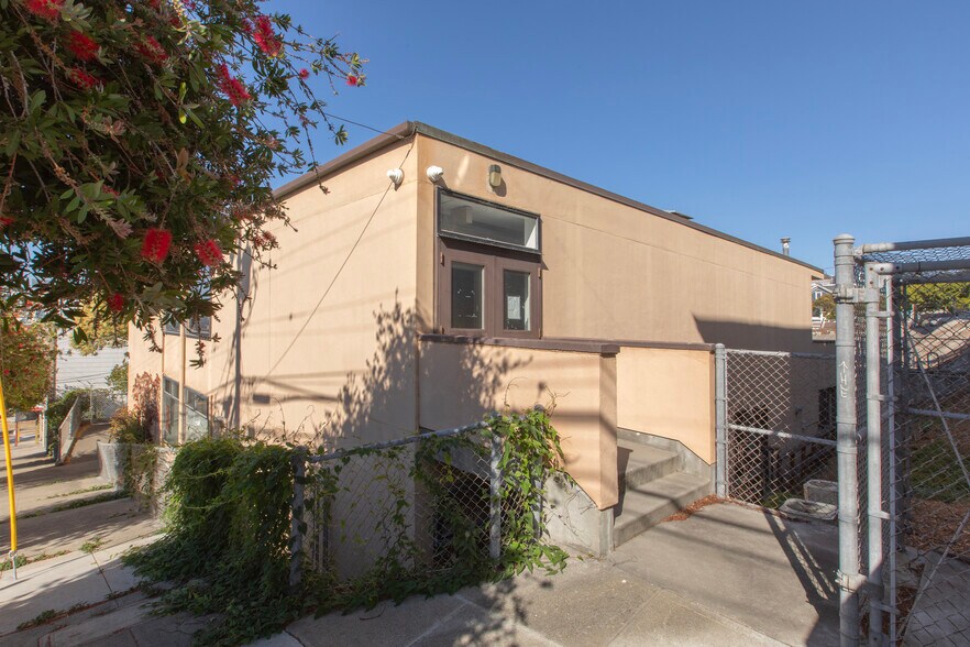 More Photos Of 455 Arkansas St, San Francisco Office For Lease