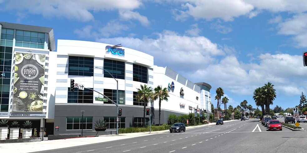 More Photos Of 27441-27741 Crown Valley, Mission Viejo Unknown For Lease