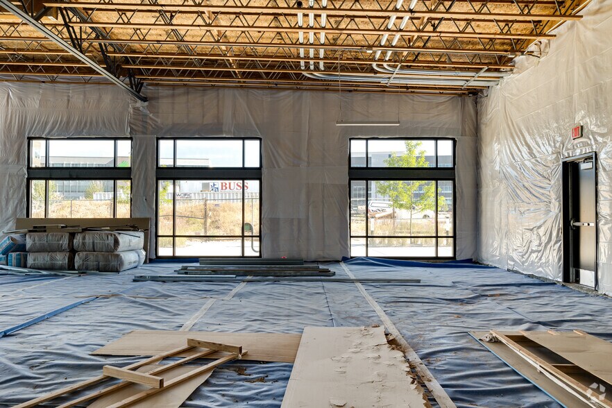 More Photos Of Eagle Road and Interstate 84, Meridian Restaurant For Lease