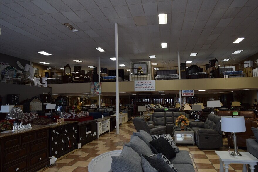 More Photos Of 1115 Broadway St, Houston Freestanding For Sale