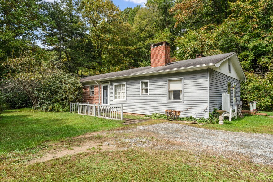 More Photos Of 1794 Hwy 105, Boone Land For Sale