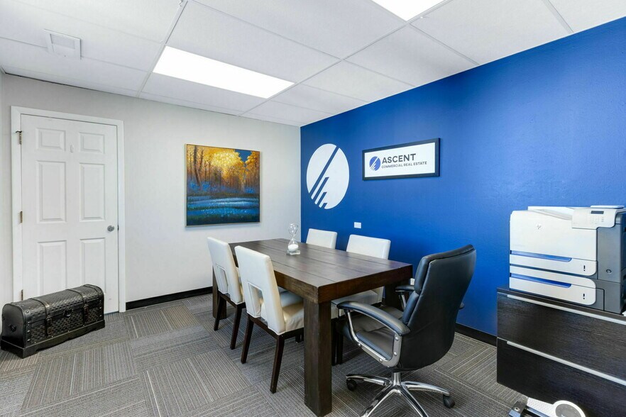 More Photos Of 2140 S Holly St, Denver Office For Lease