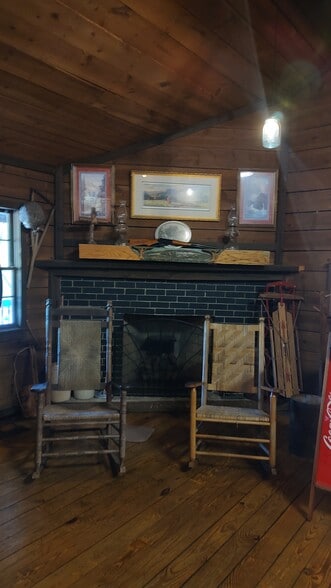 More Photos Of 107 Country Creek Dr, Pickens Storefront Retail Office For Sale