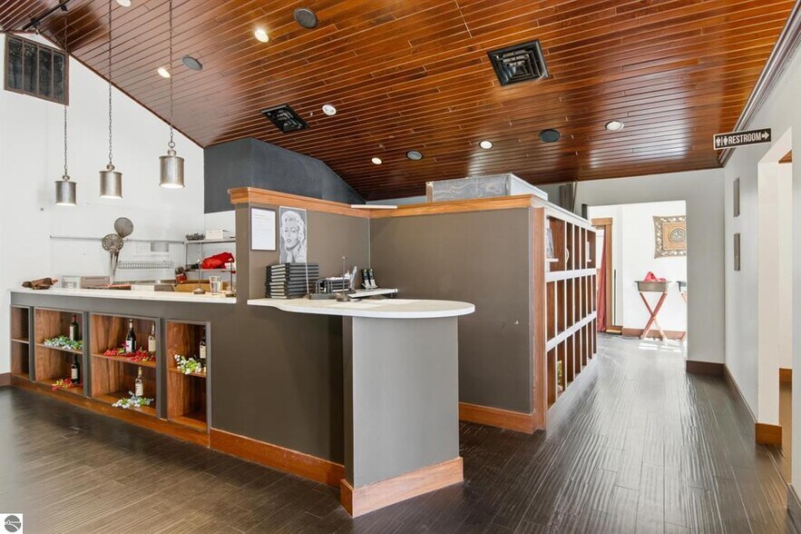 More Photos Of 104 W Main St, Lake Leelanau Restaurant For Sale