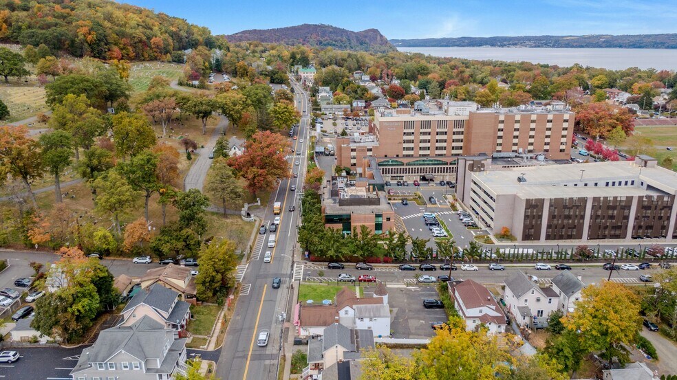 More Photos Of 169 Sickles Ave, Nyack Apartments For Sale