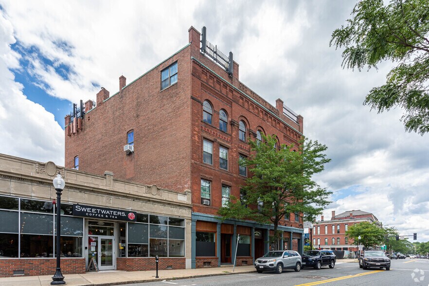 More Photos Of 11 S Main St, Natick Office For Lease