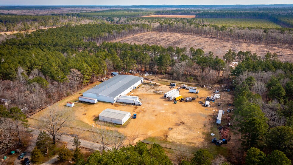 More Photos Of 1502 Smithton Rd, Gurdon Warehouse For Sale