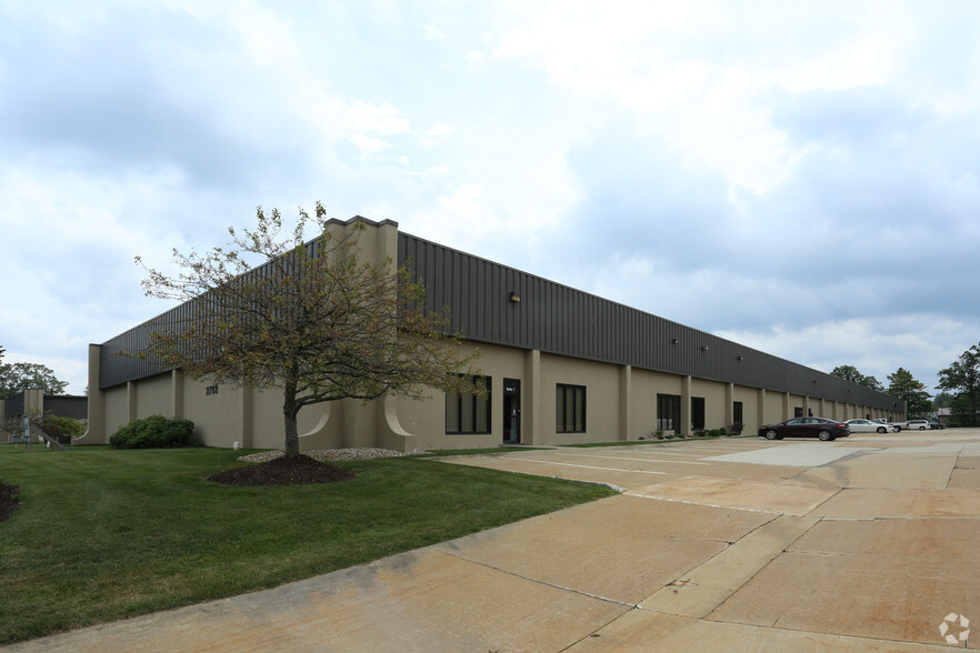 Primary Photo Of 2792 Nationwide Pky, Brunswick Warehouse For Lease