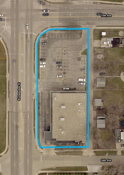 More Photos Of 1602 Kishwaukee St, Rockford Freestanding For Lease