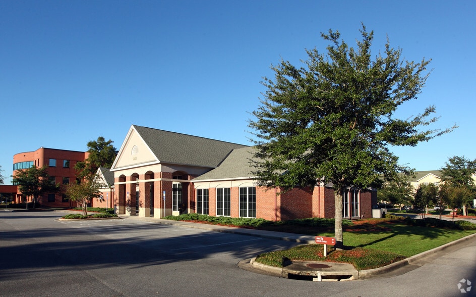 Primary Photo Of 5061 N 12th Ave, Pensacola Bank For Lease