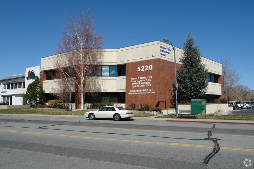 Primary Photo Of 5220 Neil Rd, Reno Medical For Lease