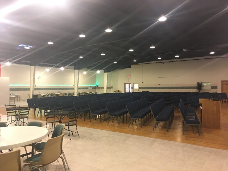 More Photos Of 1307 E Palatine Rd, Arlington Heights Religious Facility For Sale