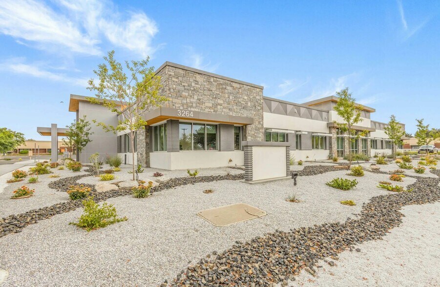 More Photos Of 3264 W Elder St, Boise Office For Lease