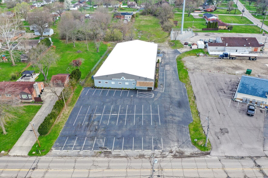 More Photos Of 6962 Coles Rd, Middletown General Retail For Sale