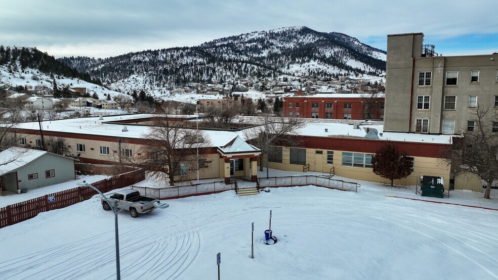 More Photos Of 25 Ewing St, Helena Medical For Sale