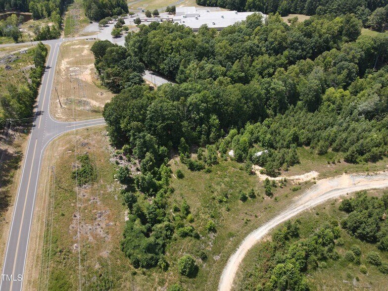 More Photos Of 385 Memorial Dr, Roxboro Land For Sale