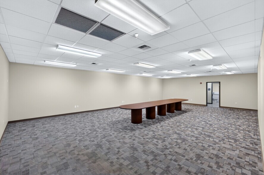 More Photos Of 2208 N Swing Ln, Liberty Lake Medical For Lease