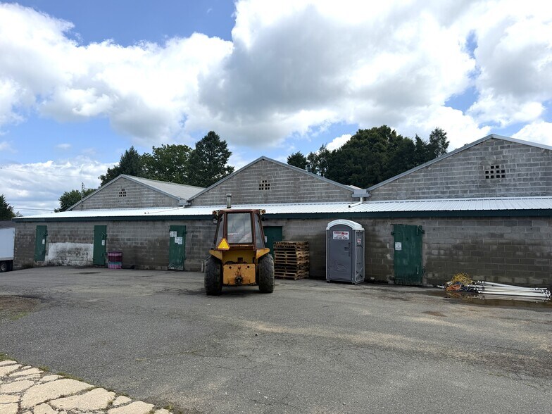 More Photos Of 1057 Newark Rd, Toughkenamon Industrial For Sale