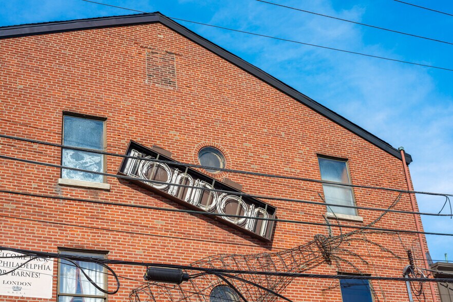 More Photos Of 2301 Fairmount Ave, Philadelphia Restaurant For Sale