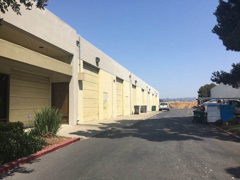 Primary Photo Of 20974-20988 Corsair Blvd, Hayward Research And Development For Lease