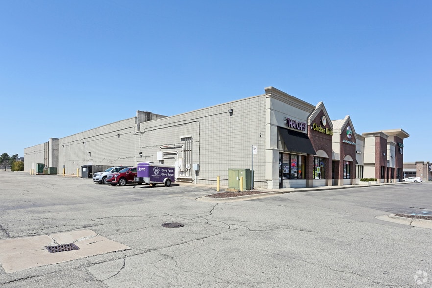 More Photos Of 44801-44975 Hayes Rd, Sterling Heights General Retail For Lease
