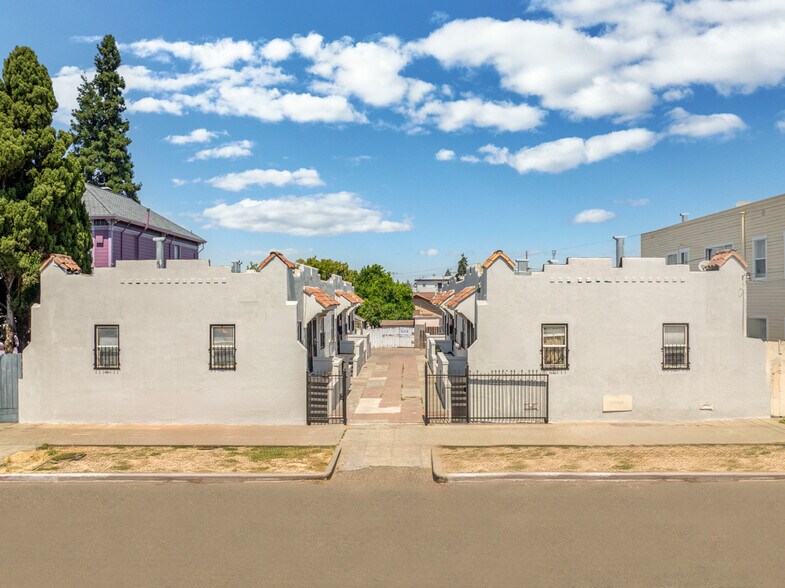More Photos Of 1701 27th Ave, Oakland Apartments For Sale