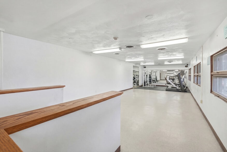 More Photos Of 507 Pittsburgh St, Springdale Rehabilitation Center For Sale