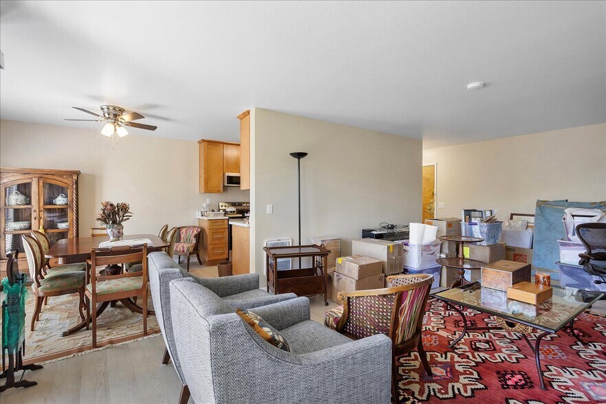 More Photos Of 561 Oakland Ave, Oakland Apartments For Sale