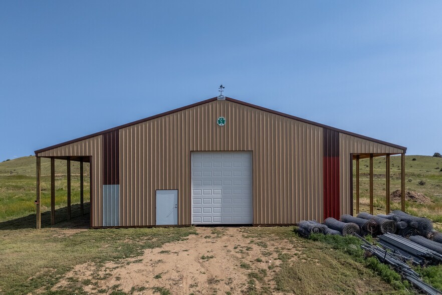 More Photos Of 500 Parsons, Walsenburg Specialty For Sale