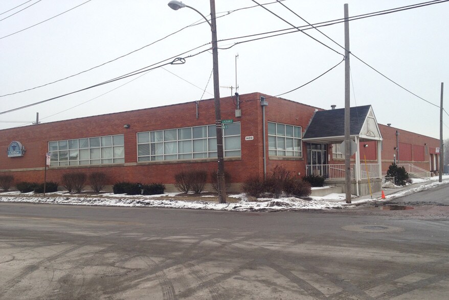Primary Photo Of 1402-1420 Lagrange St, Toledo Warehouse For Sale