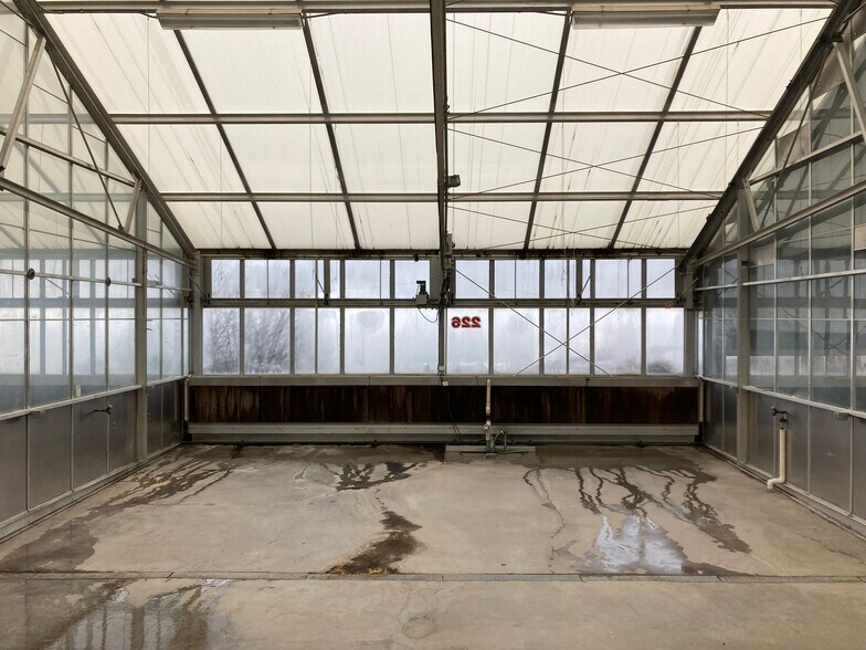 More Photos Of 802 E Central Entrance, Duluth Schools For Lease