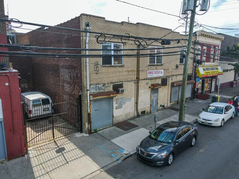 More Photos Of 189 Monroe St, Passaic Warehouse For Sale
