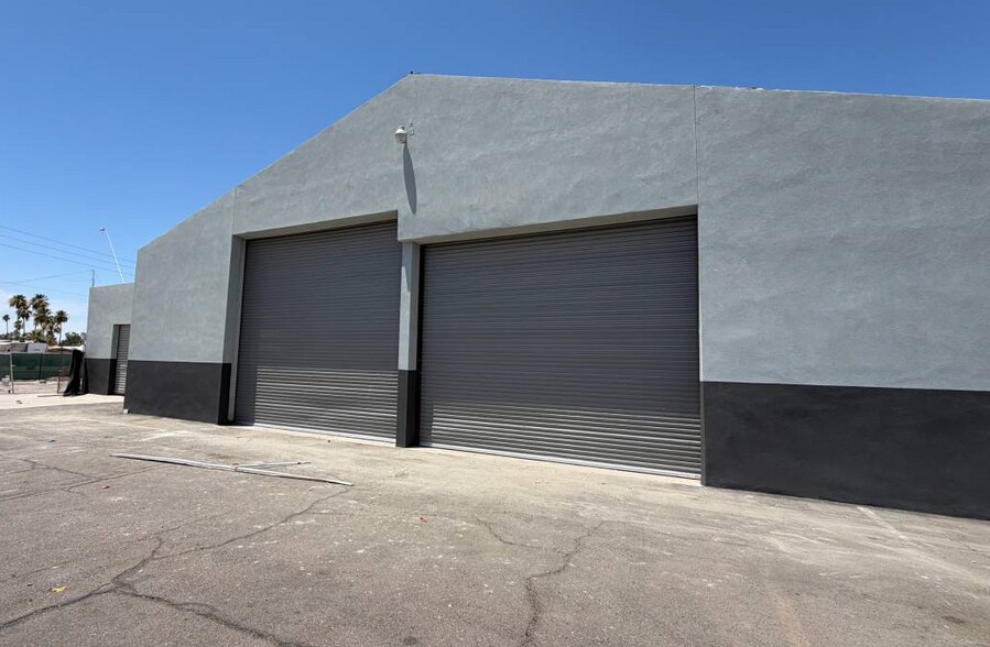 More Photos Of 650 W McKellips Rd, Mesa Warehouse For Lease