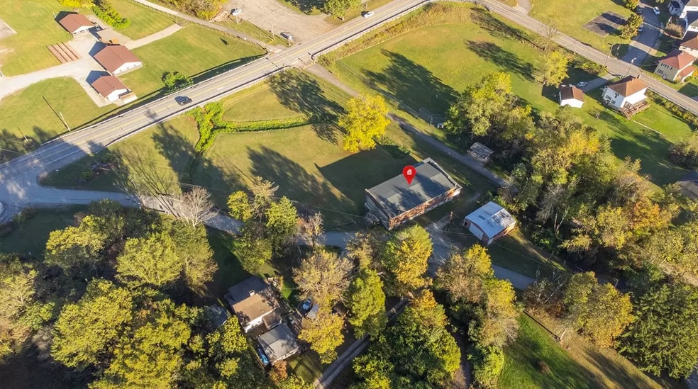More Photos Of 0 Depot St, Slickville Warehouse For Sale