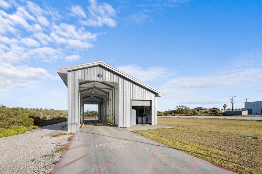 More Photos Of 2000 W Adams Ave, Port O'Connor Land For Sale