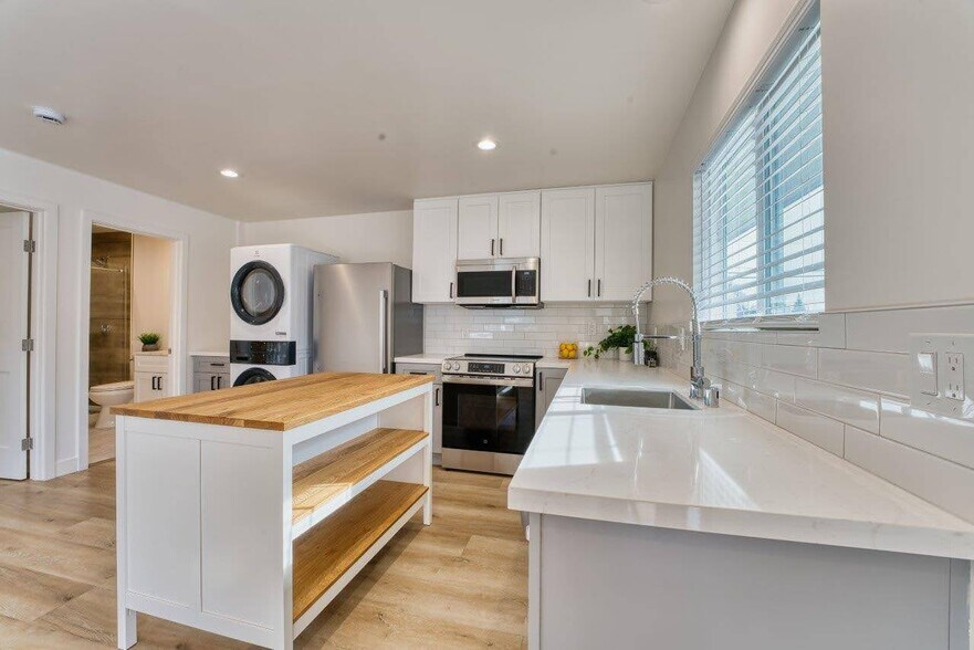 More Photos Of 803 Maryann Dr, Santa Clara Apartments For Sale