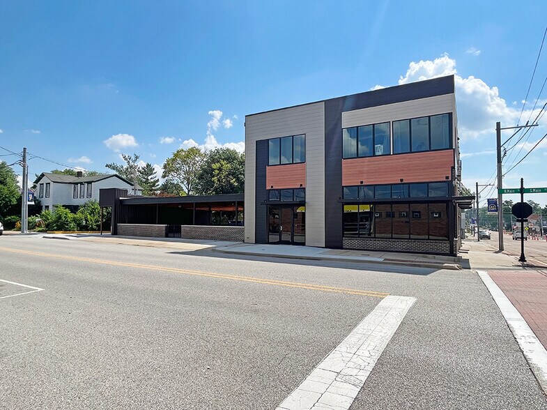 Primary Photo Of 101-103 N Main st, Troy General Retail For Lease