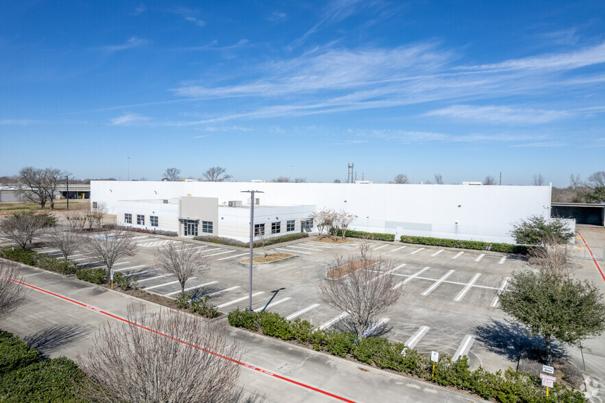 Primary Photo Of 13822 Furman Rd, Houston Warehouse For Lease