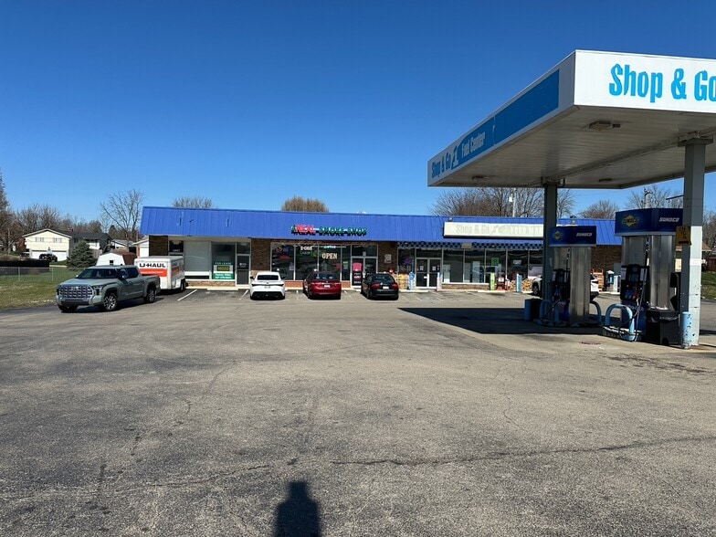 More Photos Of 1089-1097 W Locust St, Wilmington Unknown For Lease