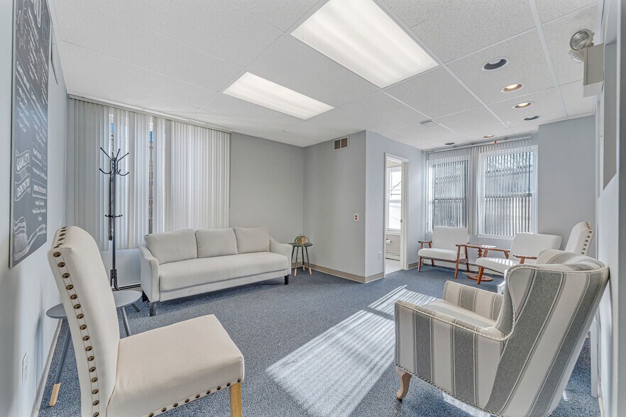 More Photos Of 535 Monmouth St, Gloucester City Medical For Sale