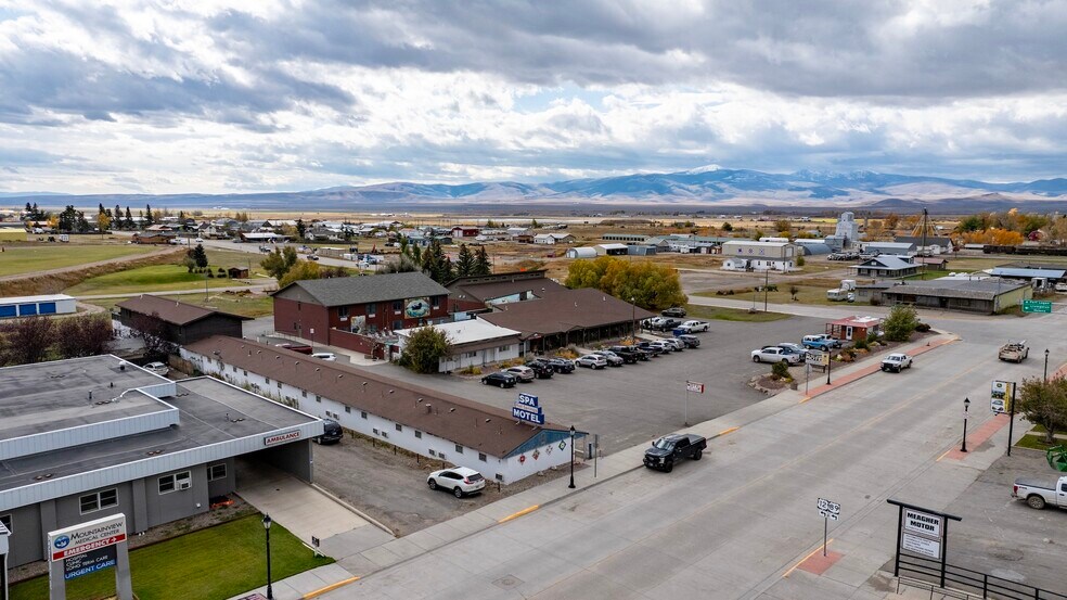 More Photos Of 202 W Main St, White Sulphur Springs Hotel For Sale