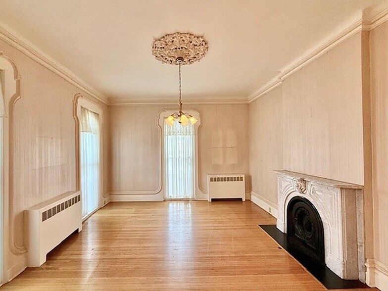 More Photos Of 145 E Main St, Fredonia Religious Facility For Lease