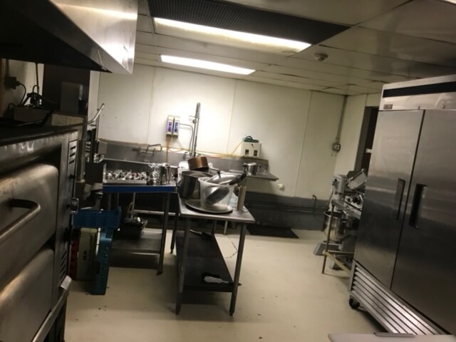 More Photos Of 188 Lafayette Rd, Salisbury Restaurant For Sale