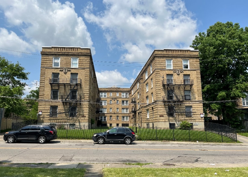 Primary Photo Of 3543-3549 Harvey Ave, Cincinnati Apartments For Sale