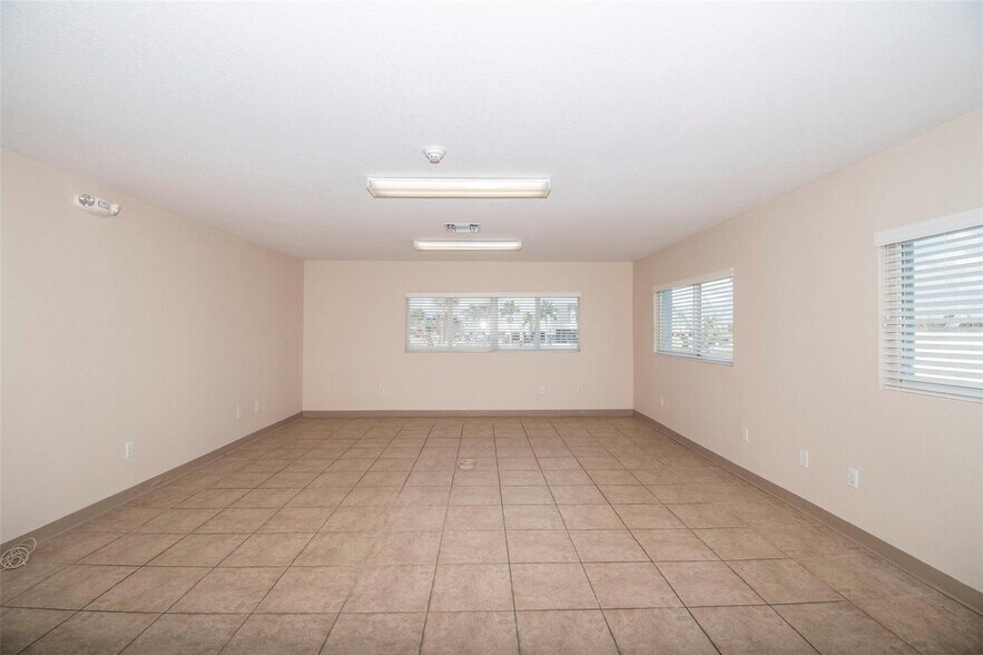 More Photos Of 3221 Tamiami Trl, Port Charlotte Medical For Lease